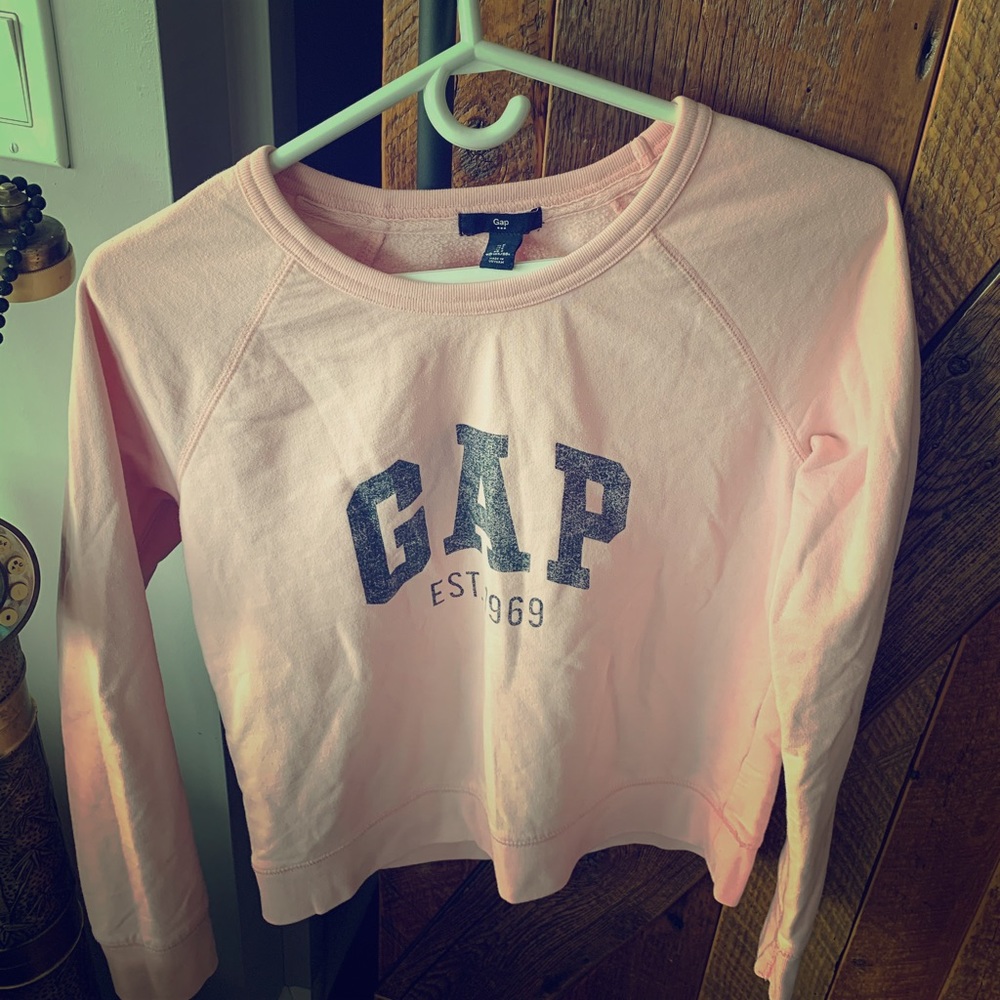 Gap sweatshirt
